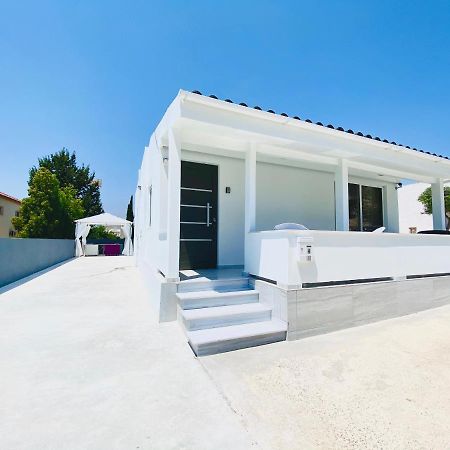 Sandy Bay Villa Ayia Napa Exterior foto
